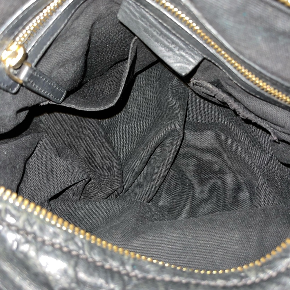 Givenchy Distressed Pandora Messenger Bag - Picture 10 of 10